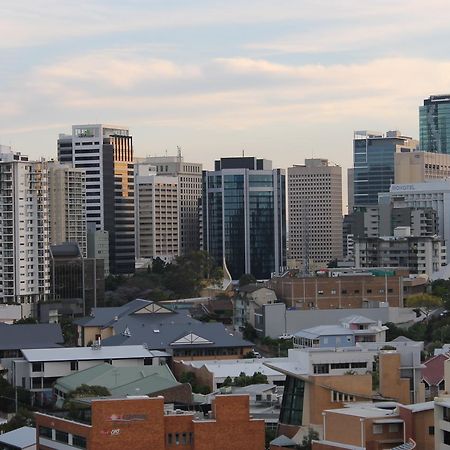 Spectacular Views Of Cbd By Fv With Free Car Park Apartment Brisbane Ngoại thất bức ảnh