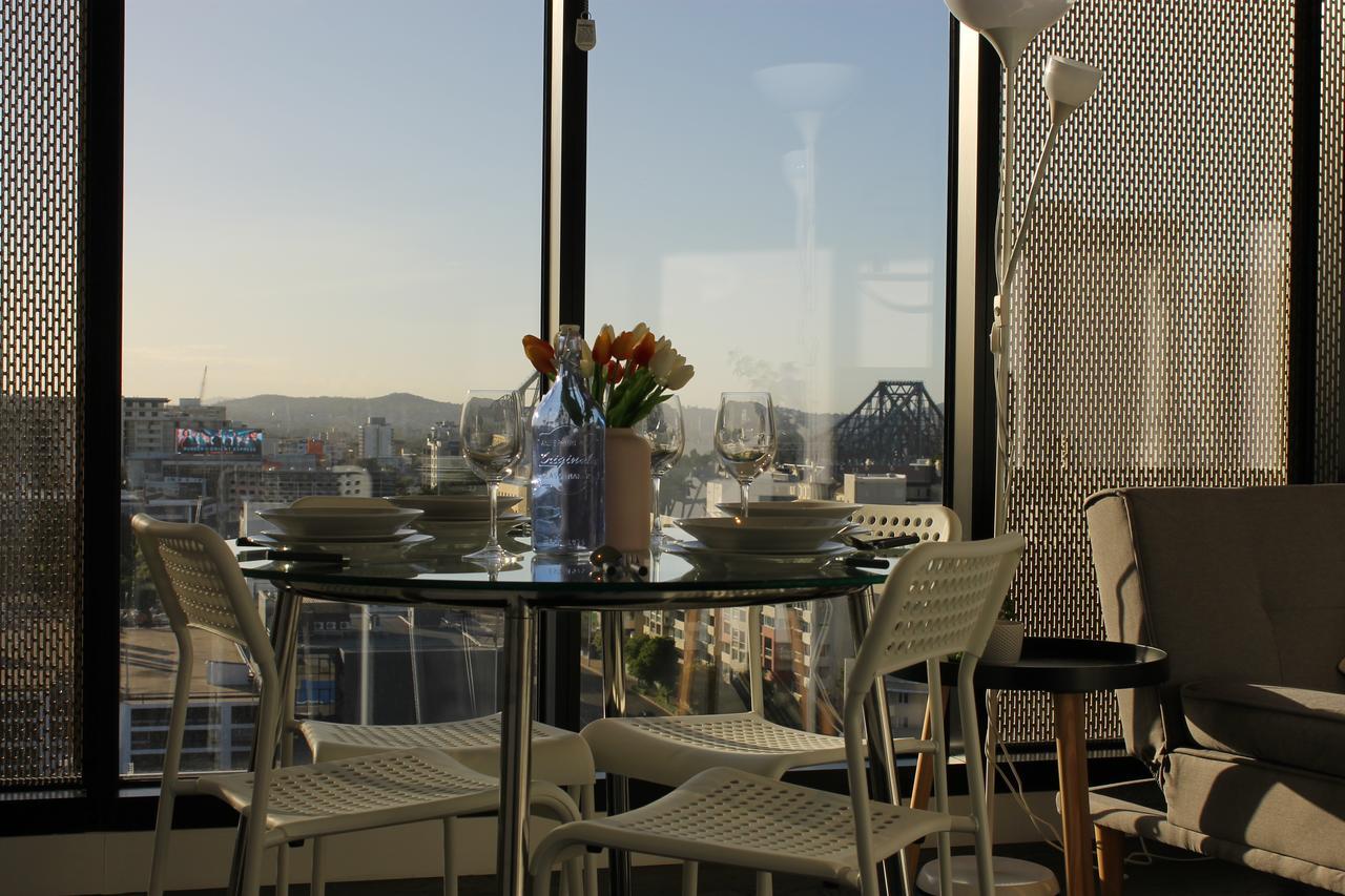 Spectacular Views Of Cbd By Fv With Free Car Park Apartment Brisbane Ngoại thất bức ảnh